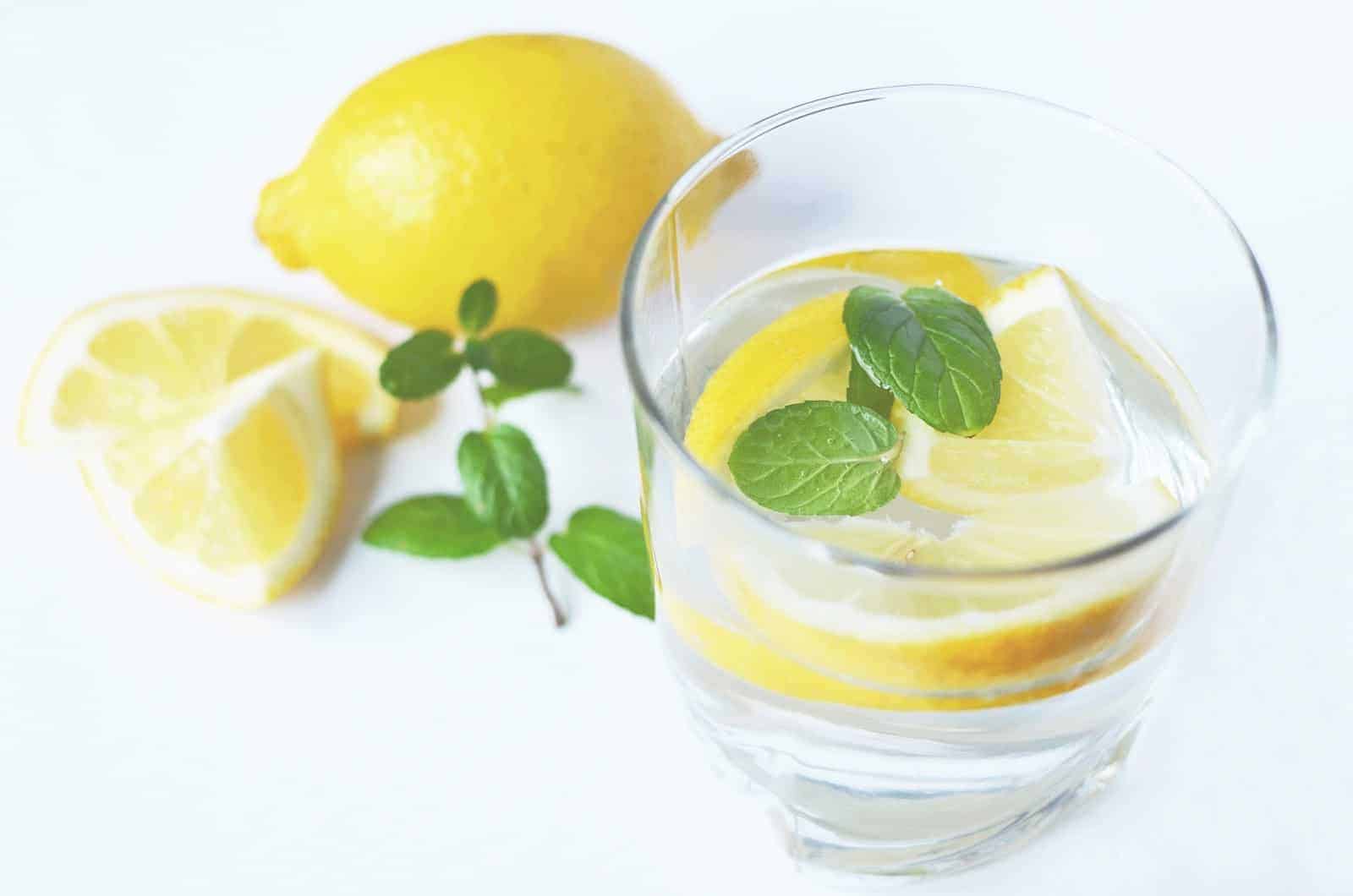 Lemon mint water